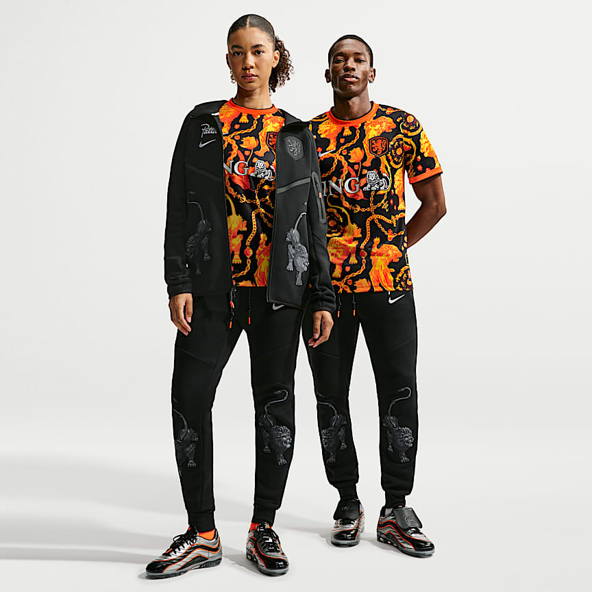France x Jacquemus Men's Reissue Track Pants. Nike.com